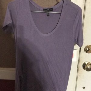 Long tail t shirt split at the side
